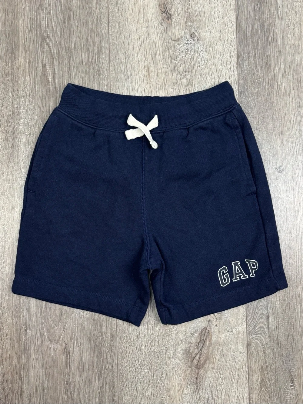 GAP Pull On Sweat Shorts Size Small 6/7 Like New